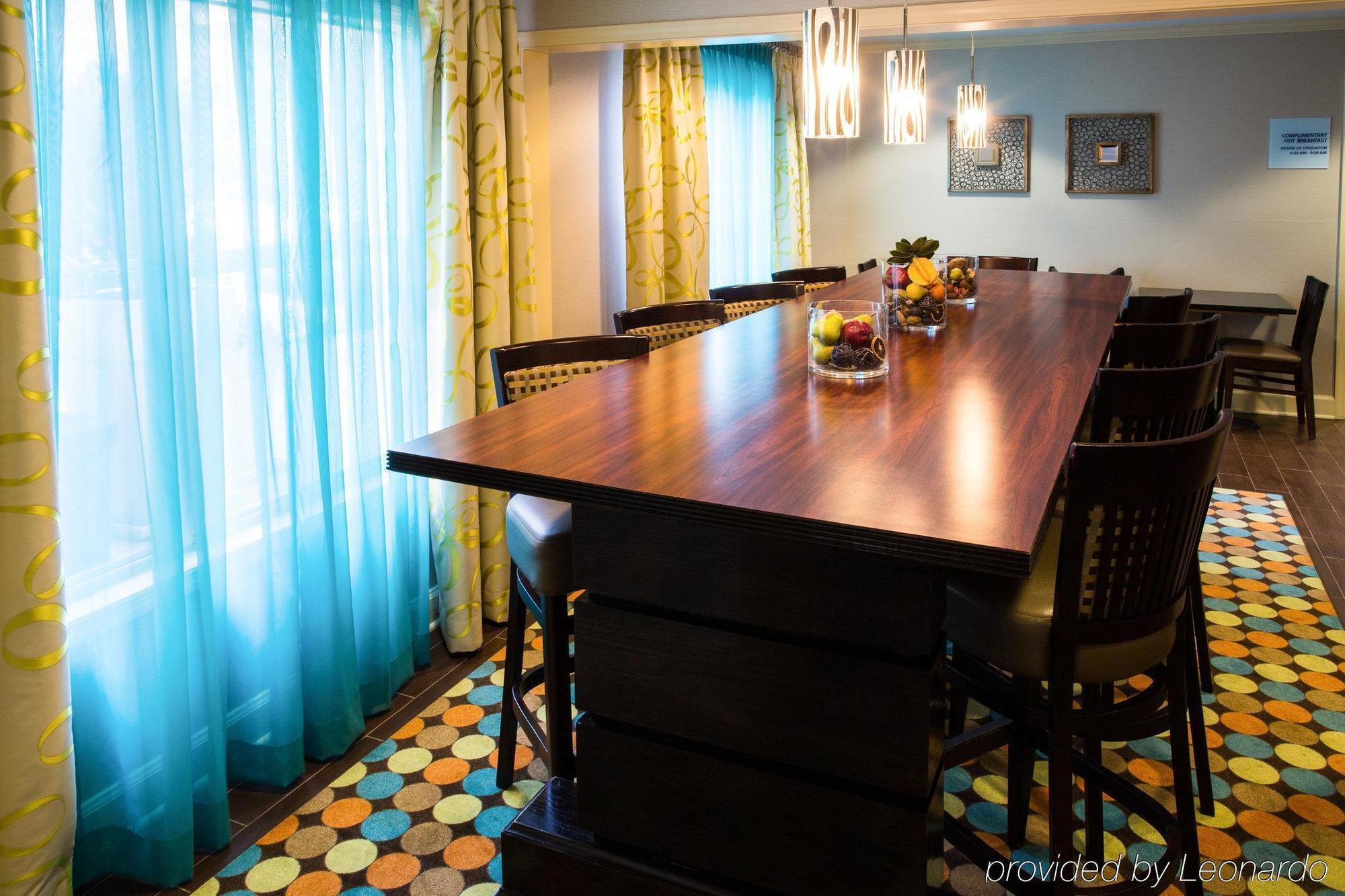 Holiday Inn Express Alpharetta - Roswell By Ihg Екстер'єр фото