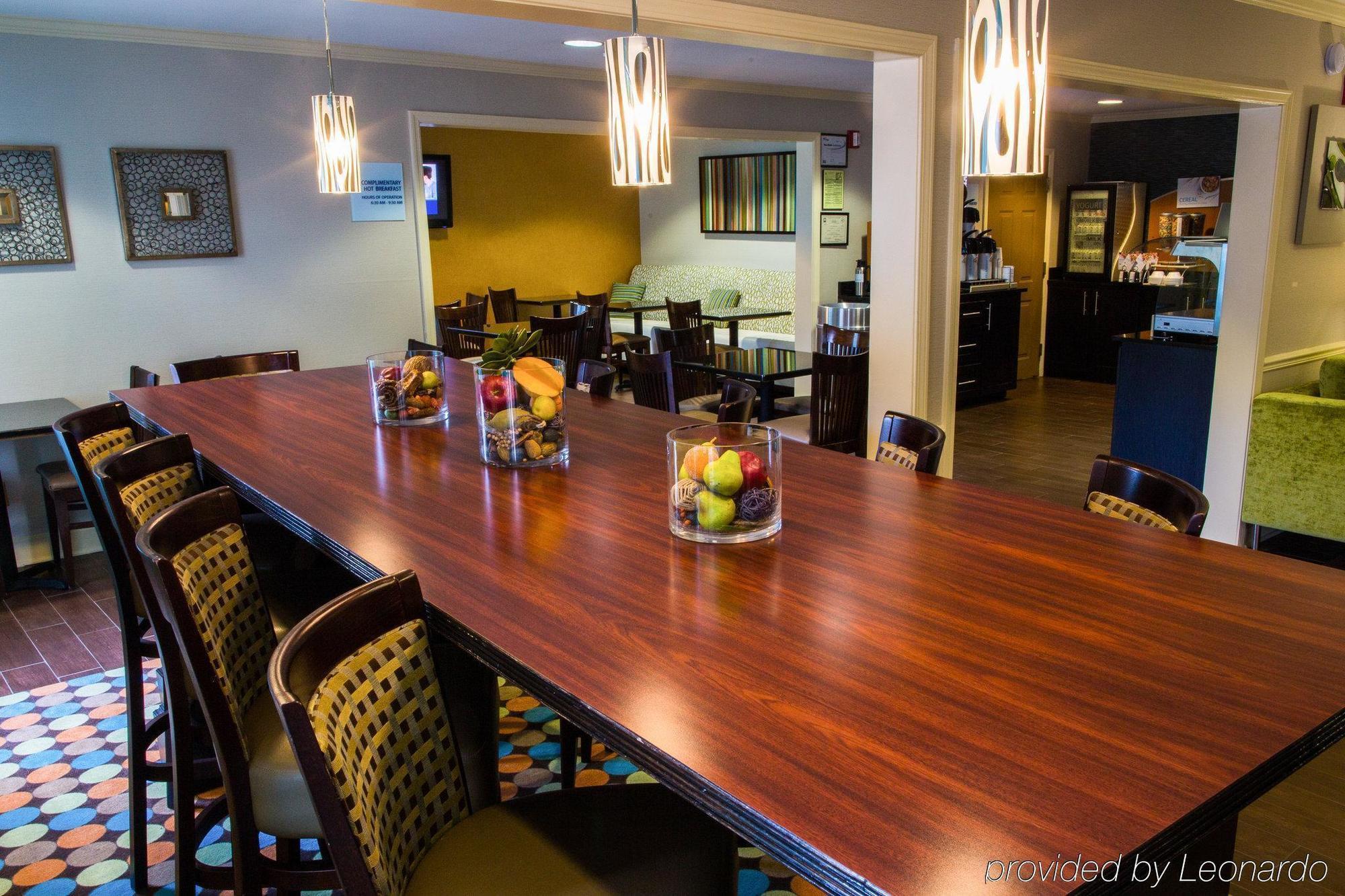 Holiday Inn Express Alpharetta - Roswell By Ihg Екстер'єр фото