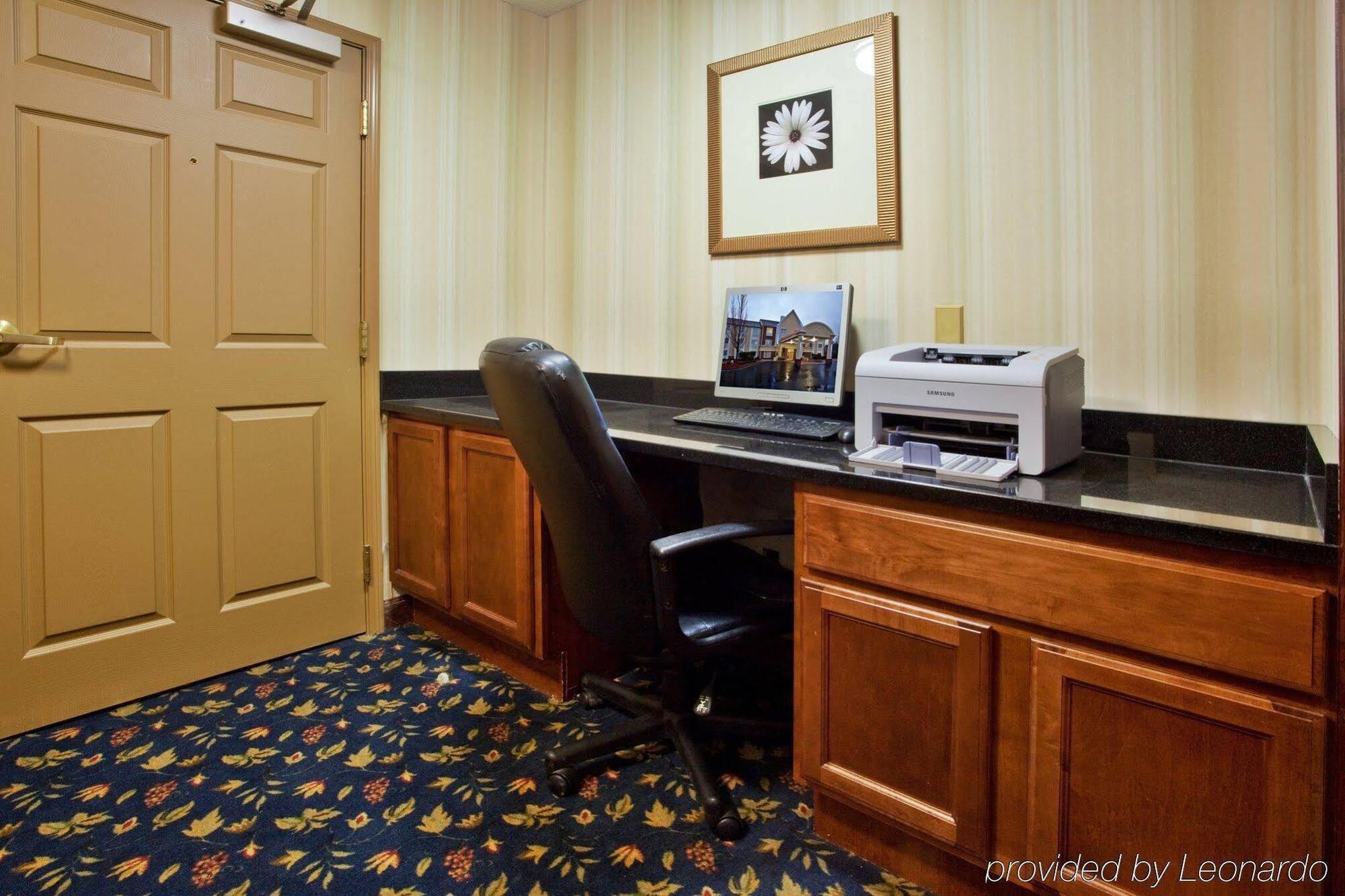 Holiday Inn Express Alpharetta - Roswell By Ihg Екстер'єр фото